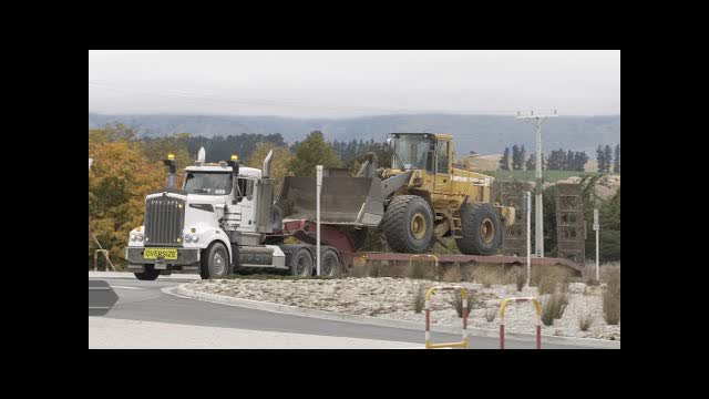 2003 Kenworth T904 Truck